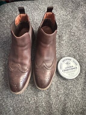 Florsheim Brown Leather Western Chelsea Boots